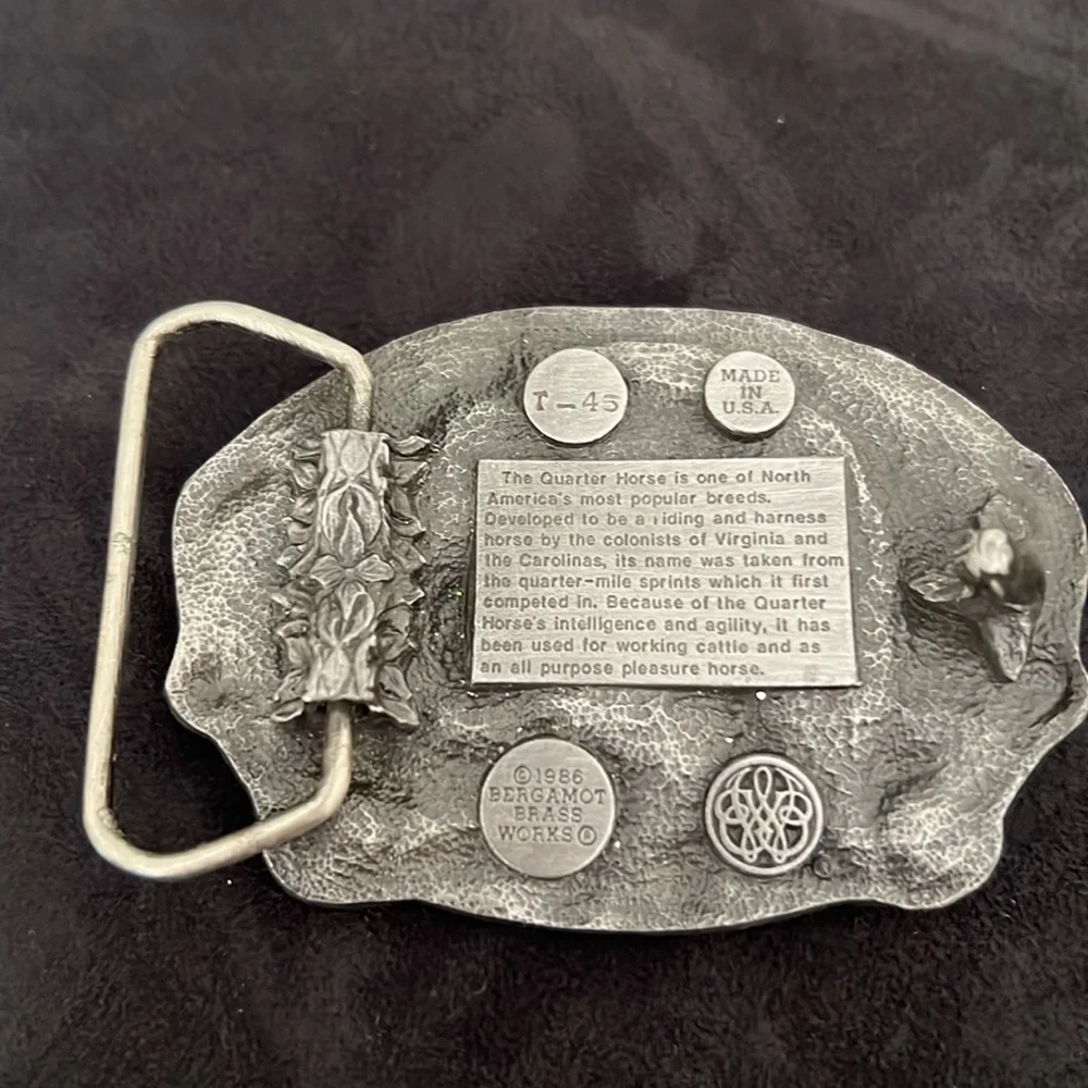 1988 Bergamot Brass Works Western Cowboy Quarter Horse pewter belt buckle T-45